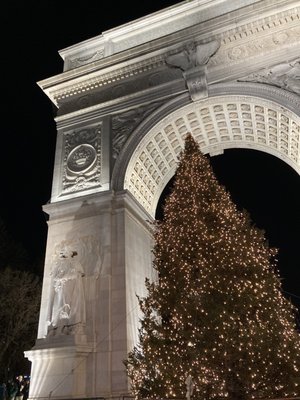 Washington Square Arch by null