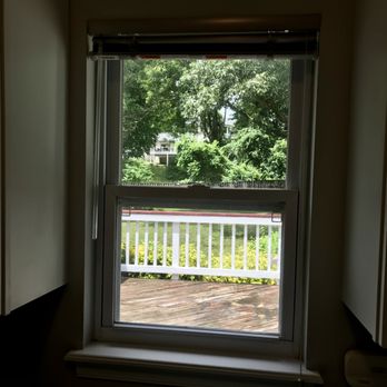 Top Value Glass & Window Repair - Laundry Room window - Glass & Mirrors Near Me - Germantown, Maryland