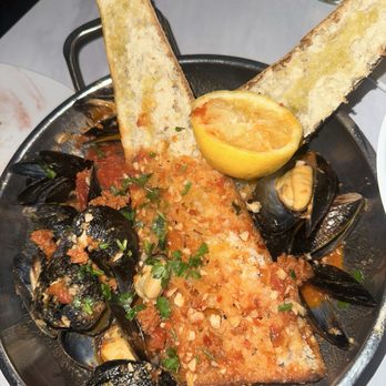 Barbusa - Mussels - Italian Near Me - San Diego, California