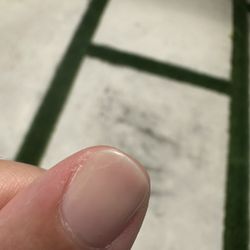 Senses Beauty Lounge - Uneven application