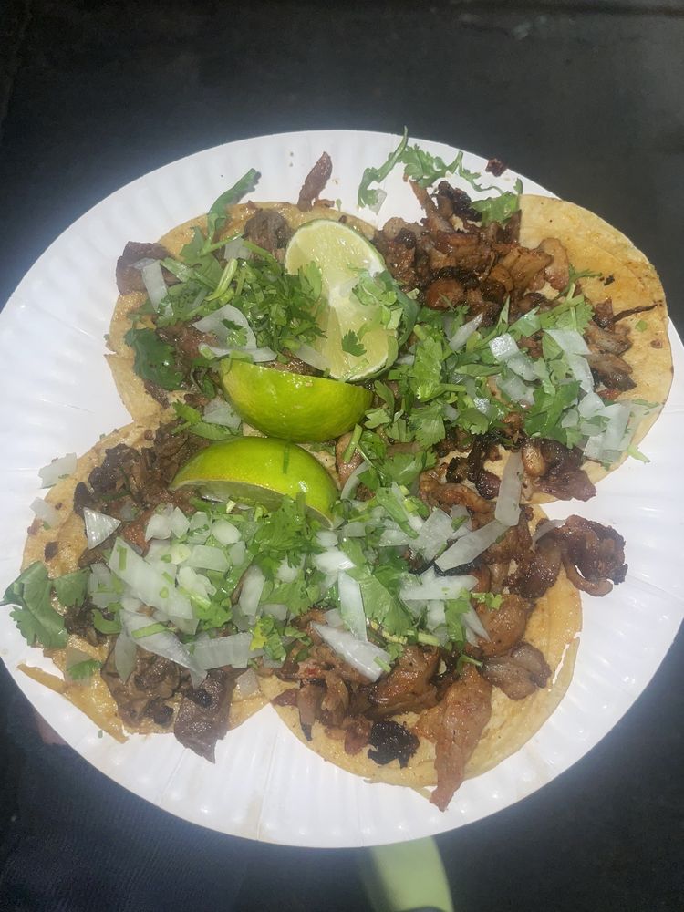 TACOS LOS DE LA ESQUINA Updated October 2024 11 Photos 6380 E Florence Ave Bell Gardens