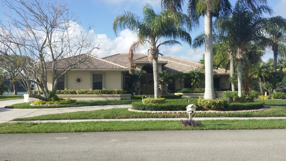 Slide of Thompsons Roofing