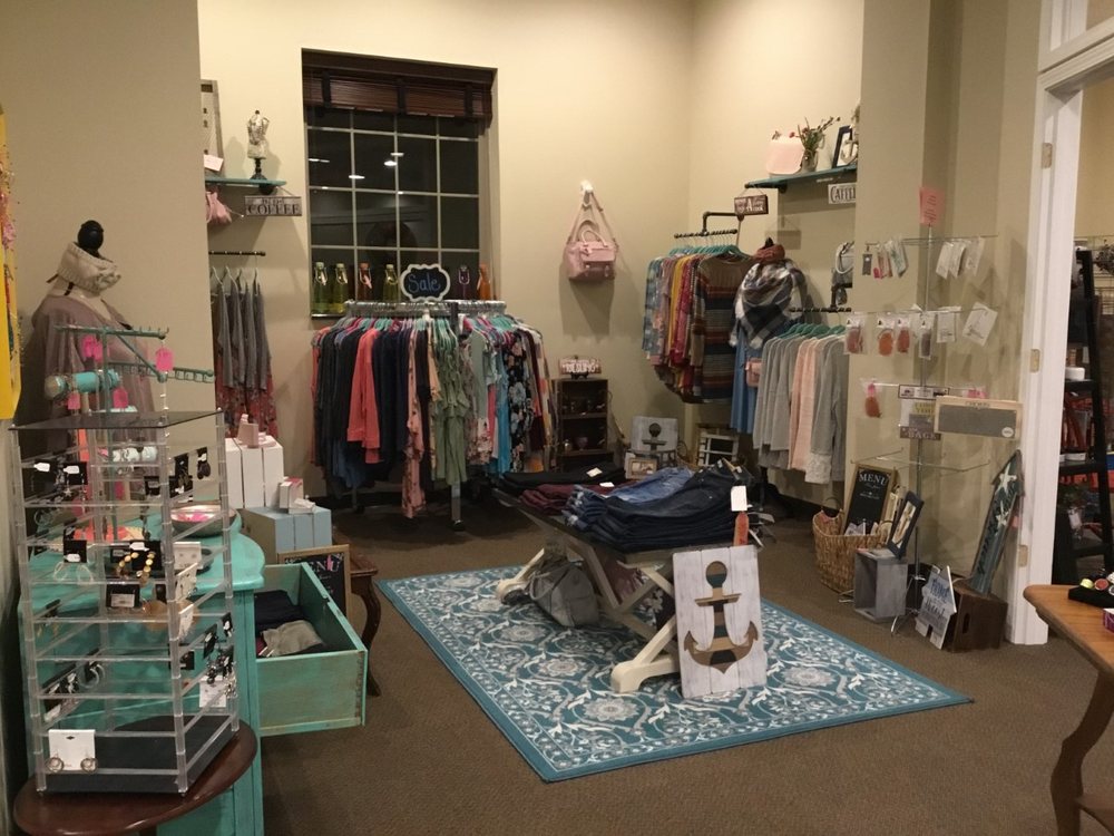 THE BARGAIN BOUTIQUE Updated May 2024 100 S Pearl St, Thorntown