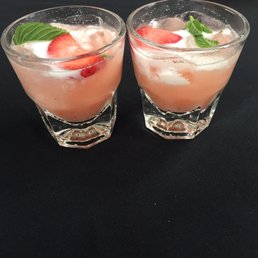 Foggy Summer Daze is a fabulous refreshing cocktail!