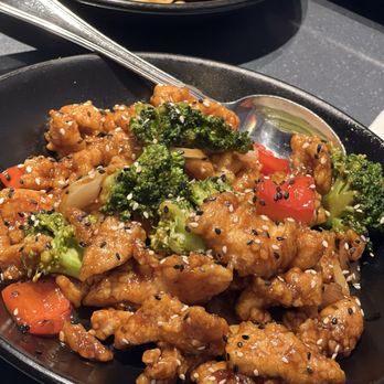 P.F. Chang's - sesame chicken - Chinese Near Me - Atlanta, Georgia P.F. Chang's - sesame chicken - Chinese Near Me - Atlanta, Georgia