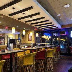 Guacamole's Mexican Cuisine Milford - Inside