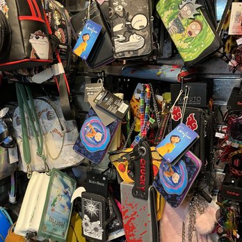 Spencer's - Wallets - Accessories Near Me - Augusta, Georgia