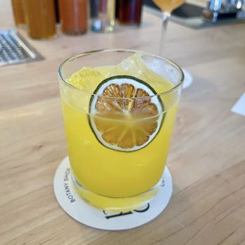 Pretty Decent - Villa Alta - Cocktail Bars Near Me - Louisville, Kentucky