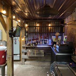 The Woodstock Inn - Outside bar