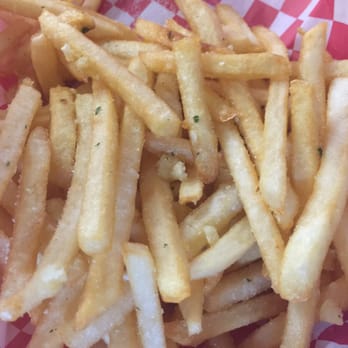 Dan's BBQ - Good thin-cut garlic fries - American Near Me - Modesto, California
