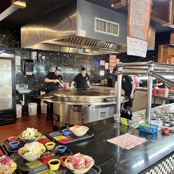 Hubilai Mongolian Stir Fry - Bowl of food waiting to be cooked - Mongolian Near Me - Enterprise, Alabama