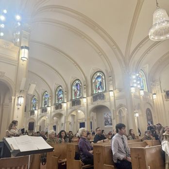 St Joseph Basilica - Typical Sunday at around 9 AM right before Sunday mass. - Churches Near Me - Alameda, California St Joseph Basilica - Typical Sunday at around 9 AM right before Sunday mass. - Churches Near Me - Alameda, California