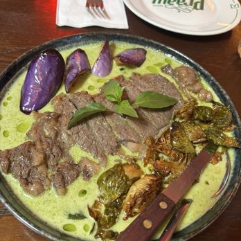 Praaw Thai - Thai Near Me - Berkeley, California