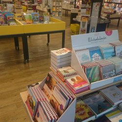 P&B Press & Books