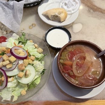 Blackbeard's Inn - Salad, fish chowder (so good)! - Seafood Near Me - New Smyrna Beach, Florida Blackbeard's Inn - Salad, fish chowder (so good)! - Seafood Near Me - New Smyrna Beach, Florida