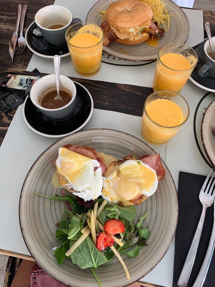 BASTARD COFFEE & KITCHEN 66 Photos & 14 Reviews Carrer de Leandro