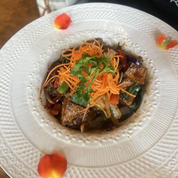 Paya Thai - Thai Near Me - Atlanta, Georgia
