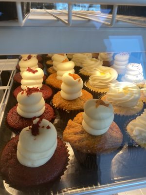 Southern Girl Desserts by null