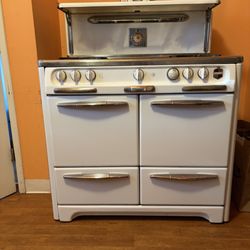 Reliance Appliance & Antiques - I forgot to attach a picture of my repair. Thank you again Matt, I honestly felt like I had a family member in my home. Martha V