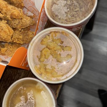 Popeyes Louisiana Kitchen - Mashed Potatoes with Cajun Gravy, Homestyle Mac & Cheese, Red Beans & Rice - Chicken Wings Near Me - Providence, Rhode Island