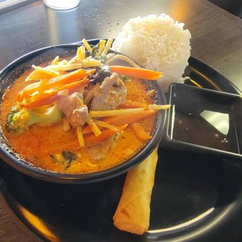 Eating Thai - Red Curry, Spring Roll - Thai Near Me - Hendersonville, Tennessee Eating Thai - Red Curry, Spring Roll - Thai Near Me - Hendersonville, Tennessee