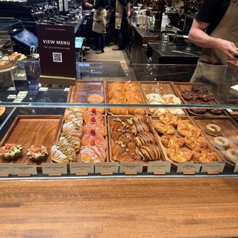 Starbucks Reserve Roastery - Coffee Roasteries Near Me - New York, New York