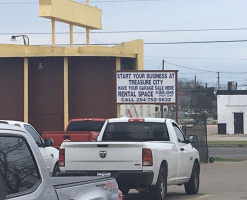 TREASURE CITY FLEA MARKET - 19 Photos - 2112 La Salle Ave, Waco, Texas