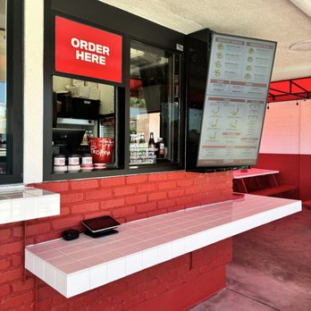 Tacos 1986 - Order counter - Tacos Near Me - San Fernando Valley, California Tacos 1986 - Order counter - Tacos Near Me - San Fernando Valley, California