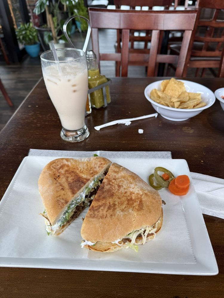 El Mariache Mexican Grill