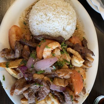 Baileys Peruvian Cuisine - Saltado Especial - Peruvian Near Me - Whittier, California Baileys Peruvian Cuisine - Saltado Especial - Peruvian Near Me - Whittier, California