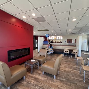 Wendy's - Airport Lounge Vibe - Fast Food Near Me - San Bruno, California Wendy's - Airport Lounge Vibe - Fast Food Near Me - San Bruno, California