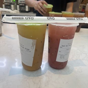 R&B Tea - Peach Yakult + Strawberry Yakult w/ Aloe Vera - Bubble Tea Near Me - Santa Clara, California