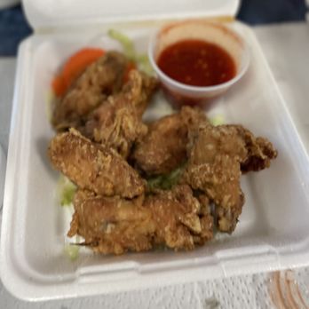 Asian Noodles - a tray of fried chicken with dipping sauce - Chinese Near Me - Reno, Nevada
