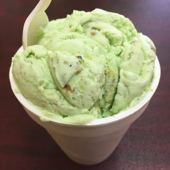 Super Vaca - Pistachio - Ice Cream & Frozen Yogurt Near Me - Memphis, Tennessee