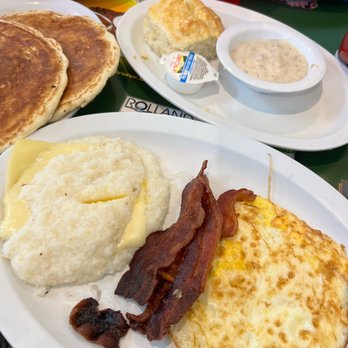 Grinder's American Diner - Breakfast & Brunch Near Me - Jacksonville, Florida
