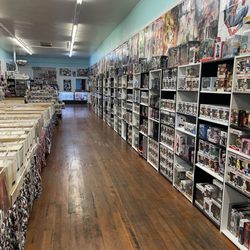 Bub's Comics and Cards