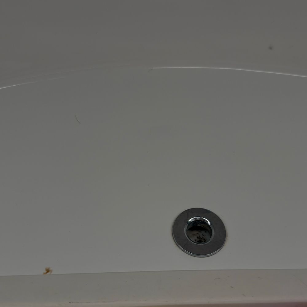 Evergreen Inn & Suites - Grime in sink - Hotels Near Me - Monroe, Washington Evergreen Inn & Suites - Grime in sink - Hotels Near Me - Monroe, Washington