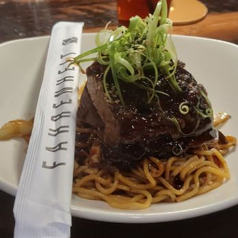 Fahrenheit Charlotte - Braised short rib - New American Near Me - Charlotte, North Carolina Fahrenheit Charlotte - Braised short rib - New American Near Me - Charlotte, North Carolina