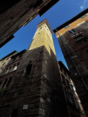 Torre delle Ore by null