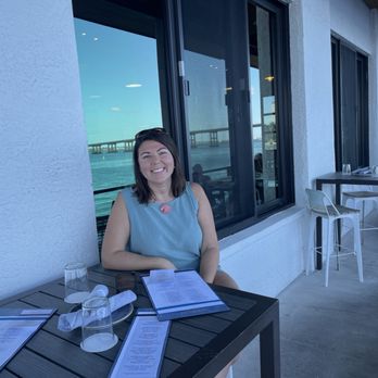 Oxbow Bar & Grill - Great seats - Bars Near Me - Fort Myers, Florida