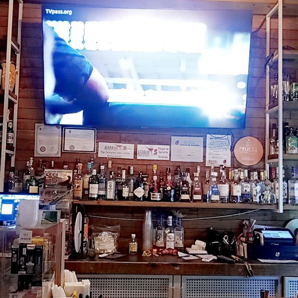 Barra 5 - Bars Near Me - San Juan, Puerto Rico