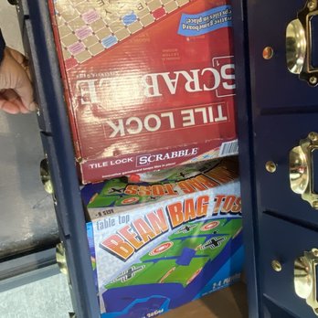 R&B Tea - Pearland - Games for play in-store - Coffee & Tea Near Me - Pearland, Texas R&B Tea - Pearland - Games for play in-store - Coffee & Tea Near Me - Pearland, Texas