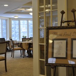 Sunnybrook Senior Living - Entering the dining room.