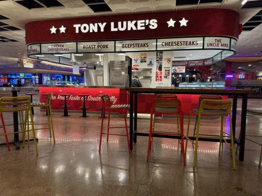 Tony Luke's by null