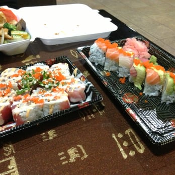 Oishi Hibachi Express - Sweetheart Roll (Left) Rainbow Roll (Right) Hibachi Chicken int he background.. Notice the styrofoam plates.. - Japanese Near Me - Rainbow City, Alabama Oishi Hibachi Express - Sweetheart Roll (Left) Rainbow Roll (Right) Hibachi Chicken int he background.. Notice the styrofoam plates.. - Japanese Near Me - Rainbow City, Alabama