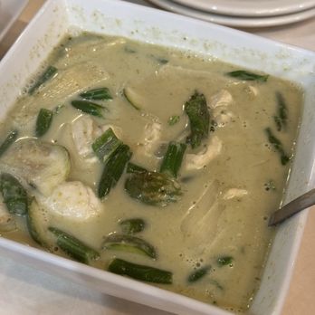 Lisu Thai Restaurant - 28. Green Curry, super thin sauce but still tasty. - Thai Near Me - Bixby, Oklahoma
