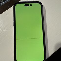 iProtech - Simi Valley Professional iPhone Repair - This is the phone after Adrian broke my screen!!
