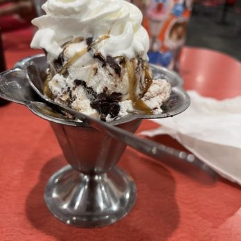 Friendly's - Happy Endings. Carmel Sundae - American Near Me - Myrtle Beach, South Carolina Friendly's - Happy Endings. Carmel Sundae - American Near Me - Myrtle Beach, South Carolina
