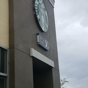 Starbucks - Coffee & Tea Near Me - Kissimmee, Florida