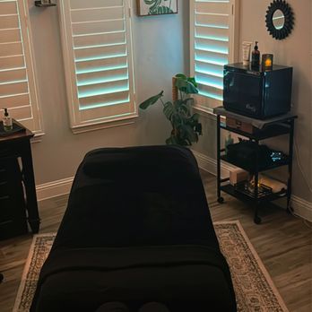 Belax & Co. A wellness Collective - Massage Therapy Near Me - Argyle, Texas Belax & Co. A wellness Collective - Massage Therapy Near Me - Argyle, Texas